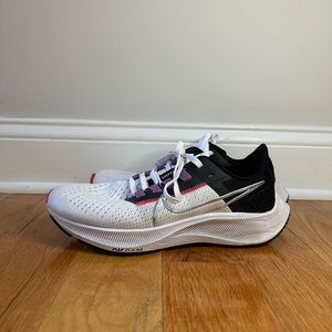 NIKE WOMENS AIR ZOOM PEGASUS 38
